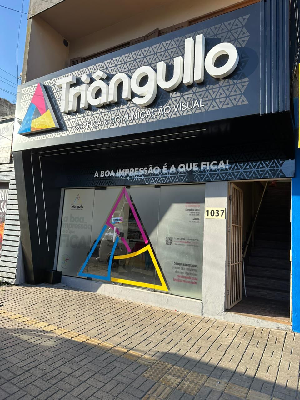 Fachada da Filial da Gráfica Triângullo em Torres